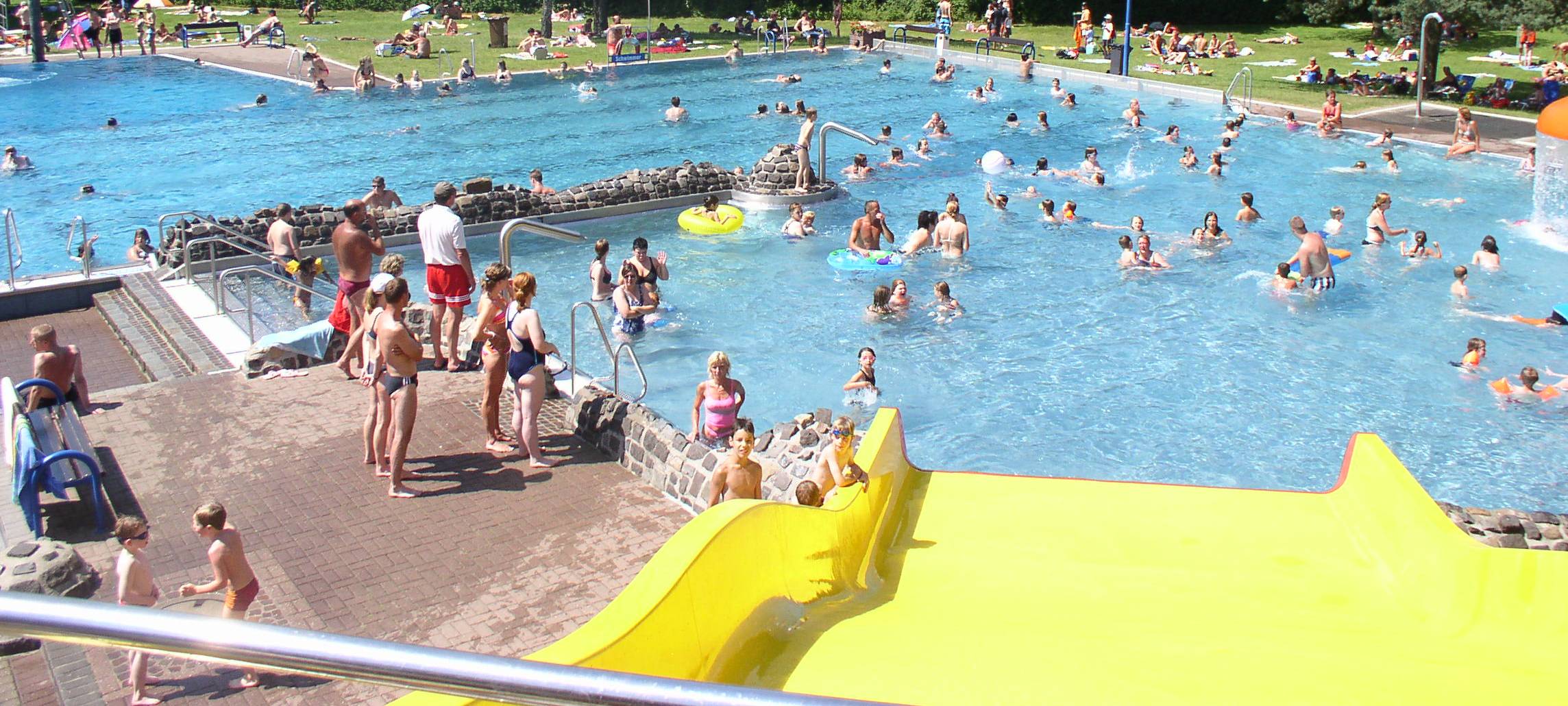 Issum: Testpflicht im Freibad Hexenland entfällt