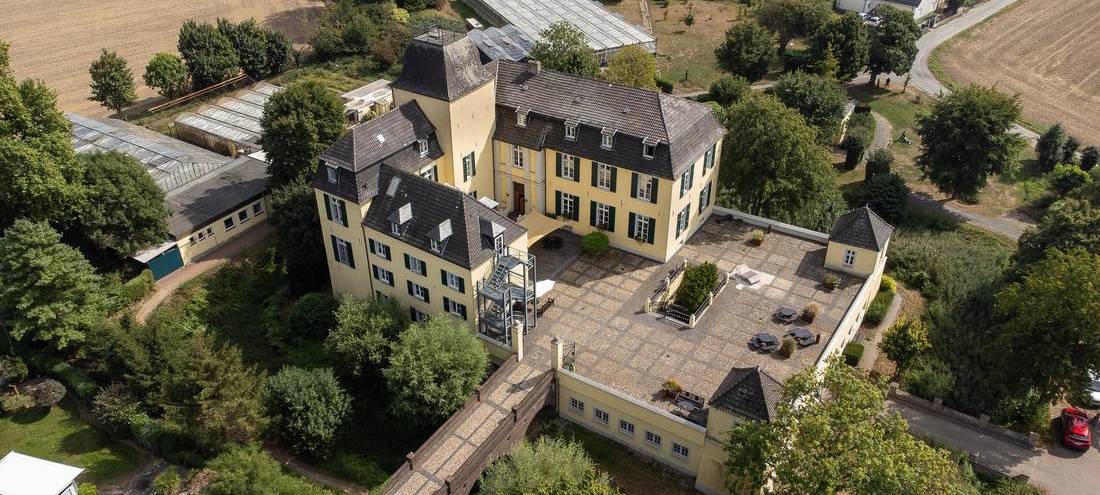 Rees: Caritas stoppt Ausbildung auf Schloss Bellinghoven