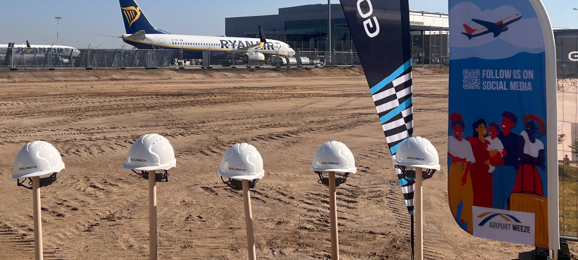 Spatenstich für neues Terminal am Airport Weeze