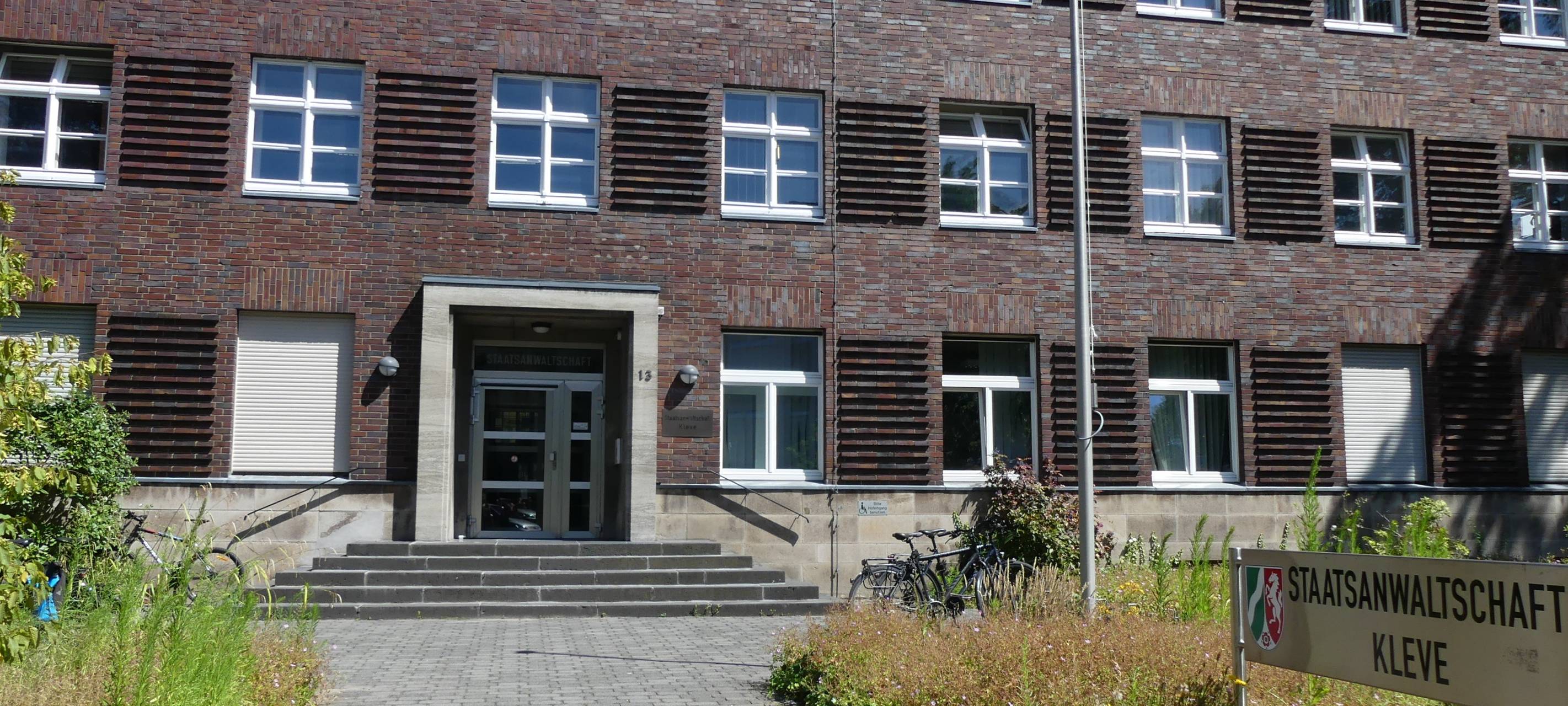 NRW/Kleve: Steuerzahlerbund kritisiert Steuerverschwendung